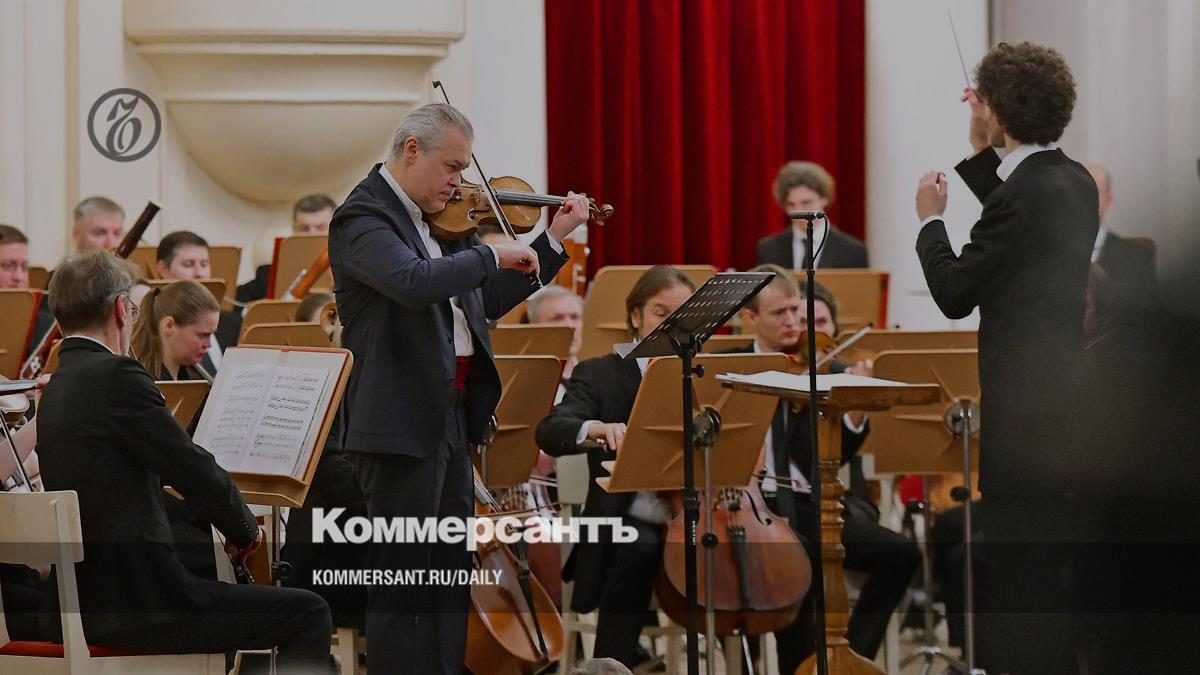 Треугольник зрения: Вадим Репин сыграл Третий концерт Губайдулиной в Петербурге