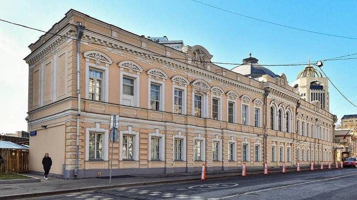 Реставрация фасадов усадьбы Грачевых на Поварской началась